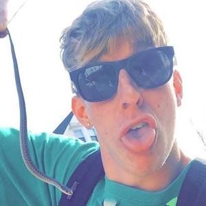 Meet your Posher, Ryan